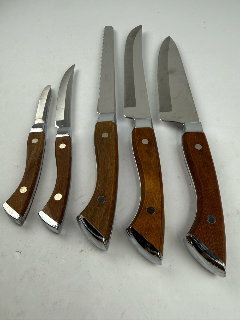 Carvel Hall Knife Set 5 Piece Chef, Carving, Utility, Bread, Paring SEE ALL.